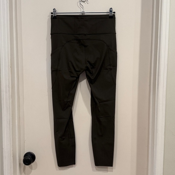LULULEMON 7 Pocket Leggings in Olive Green sz 8 EUC - Picture 3 of 9